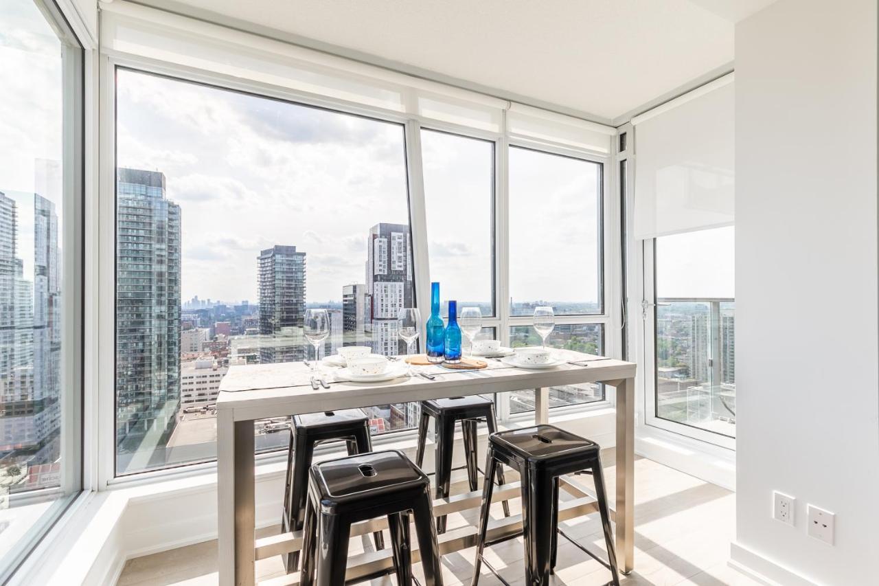 Luxury 2 Bedroom In The Heart Of Entertainment District - City Skyline View & Balcony Toronto Eksteriør bilde